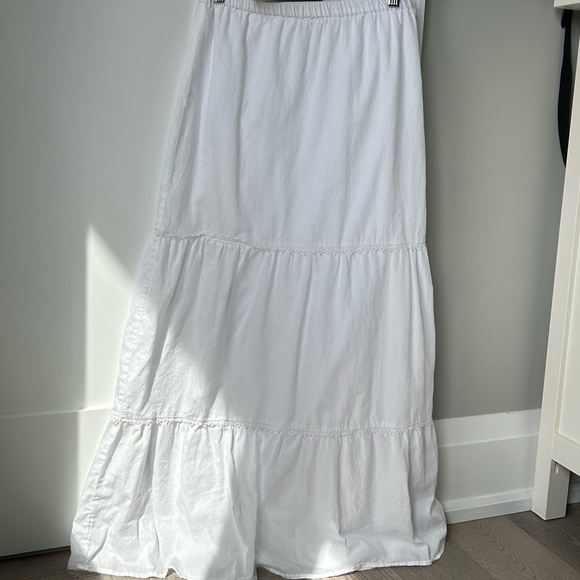 437 Bisou White Skirt - Picture 6 of 6